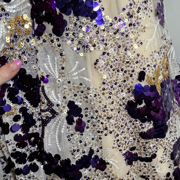 Hand-beaded prom dress - Picture 9 of 15